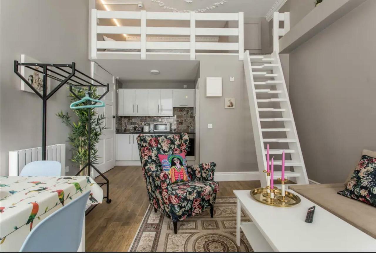 New Georgian Self-catered At The Spire Apartment Dublin