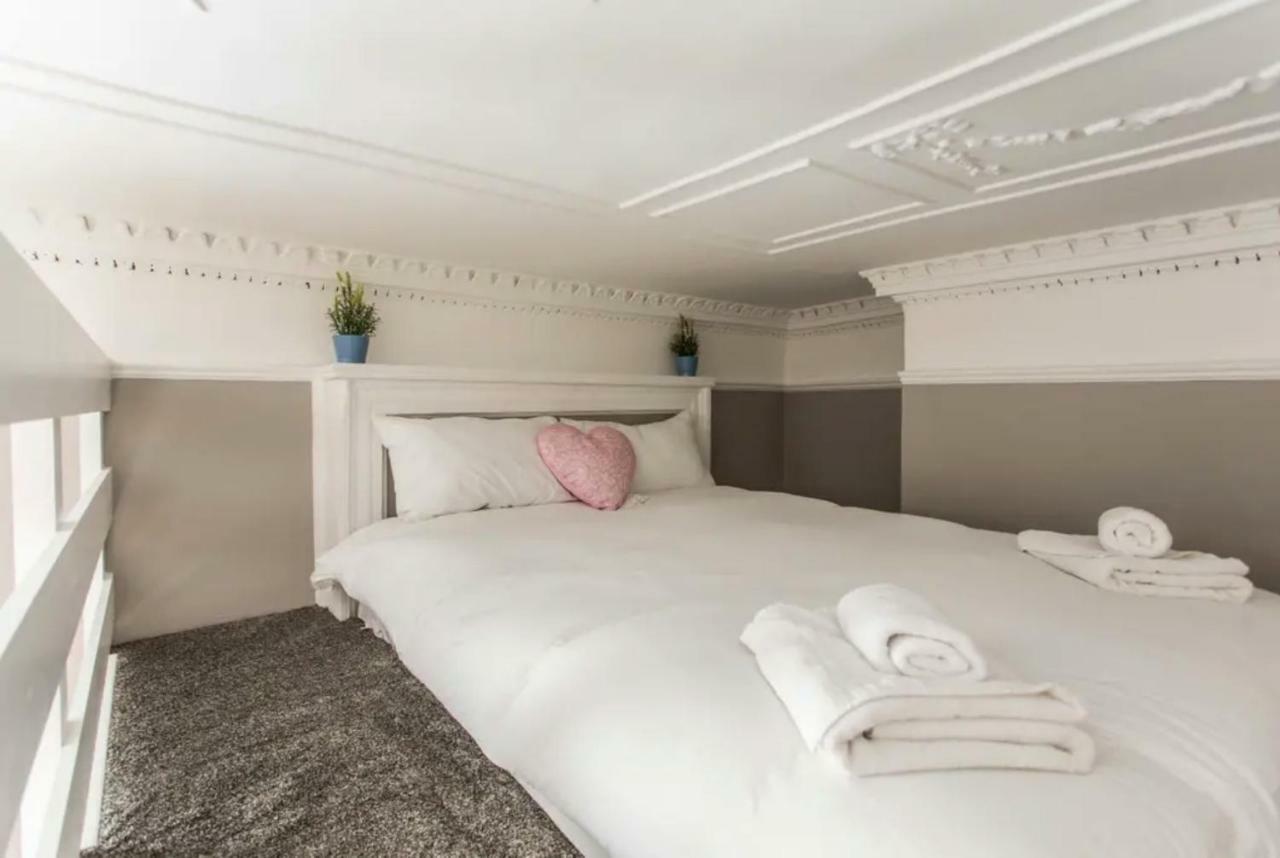 Apartment New Georgian Self-catered At The Spire Dublin