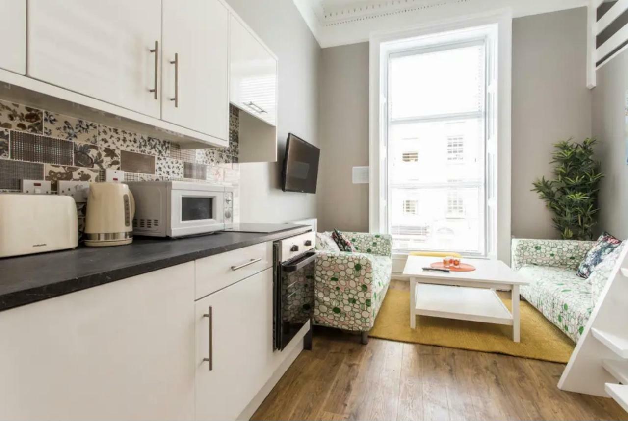 New Georgian Self-catered At The Spire Apartment *