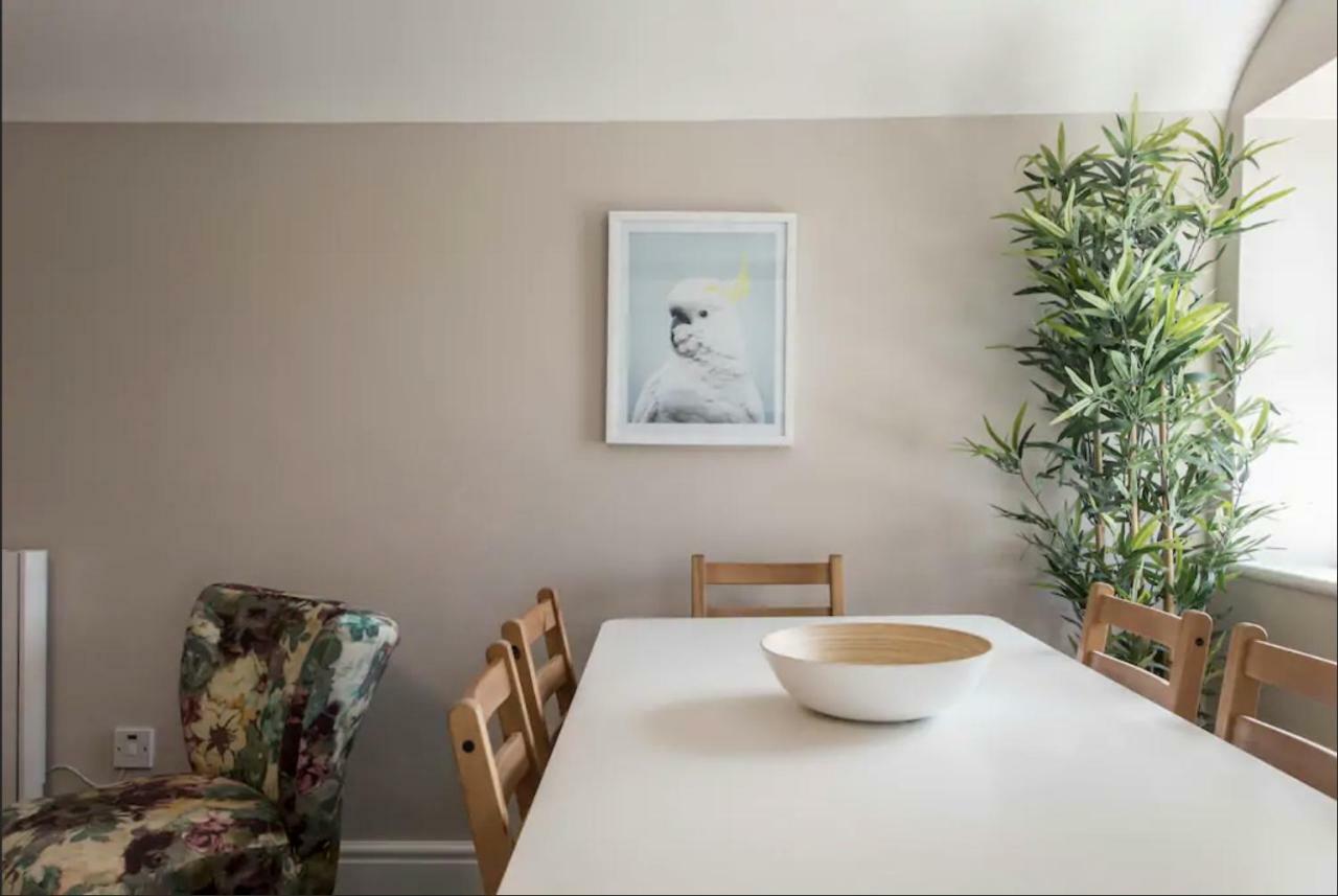 New Georgian Self-catered At The Spire Apartment Dublin