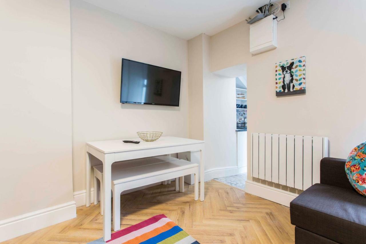 Apartment New Georgian Self-catered At The Spire Dublin
